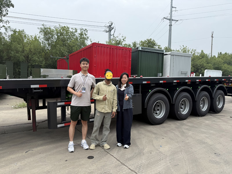 عملاء تركمانستان يزورون مصنع Luyi، مع التركيز على نصف المقطورات ذات المحاور الخلفية وإبداء نية التعاون