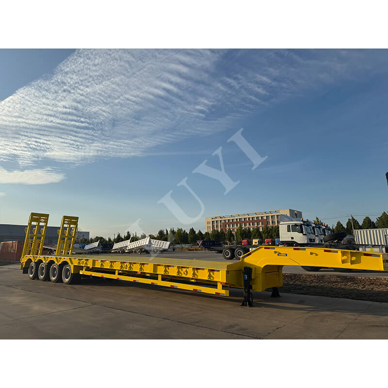 التركيز على الأسواق الخارجية! تم تسليم نصف المقطورات المسطحة ذات 4 محاور Luyi بنجاح إلى عملاء جنوب إفريقيا