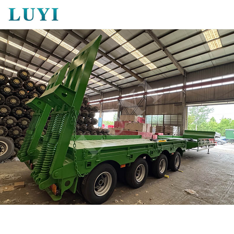 شحن نصف مقطورات منخفضة السرير Luyi ذات 4 محاور إلى الإكوادور، مما يعزز النقل الثقيل للبنية التحتية في أمريكا الجنوبية