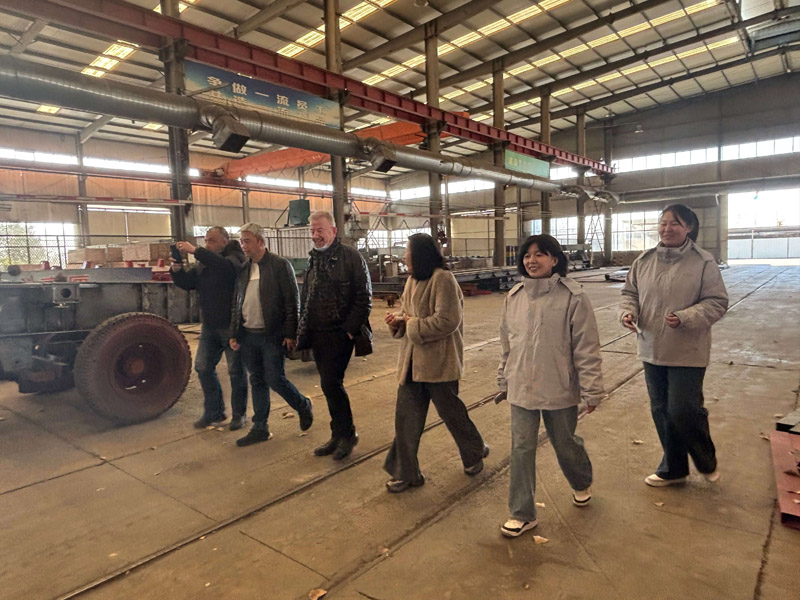 العملاء الأرمن يزورون Luyi! لنتكاتف لفتح مخطط جديد للأسواق الخارجية،