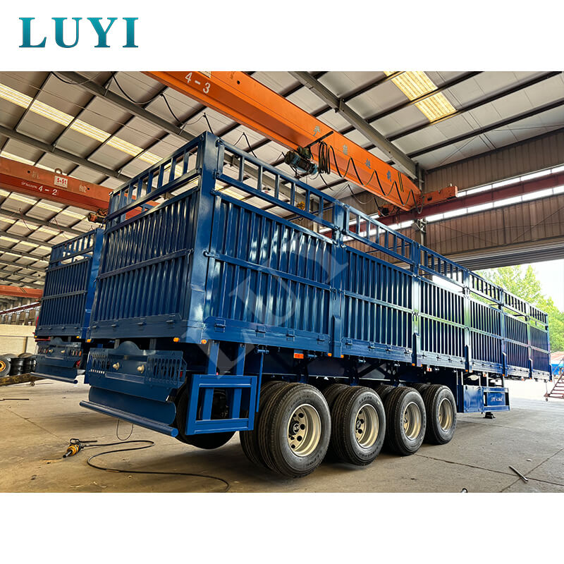 دفعة جديدة للوجستيات عبر الحدود: شحن نصف مقطورات ذات جدران جانبية ذات خمسة محاور بنجاح إلى مدغشقر، مما يعزز علاقات التعاون في مجال الشحن بين الصين وأفريقيا