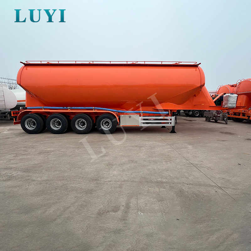Mozambique cement tanker trailer