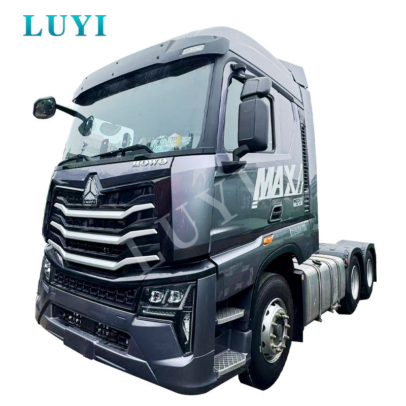 شاحنة جرار SINOTRUK HOWO MAX 6x4: مصممة لتحقيق الكفاءة وراحة السائق